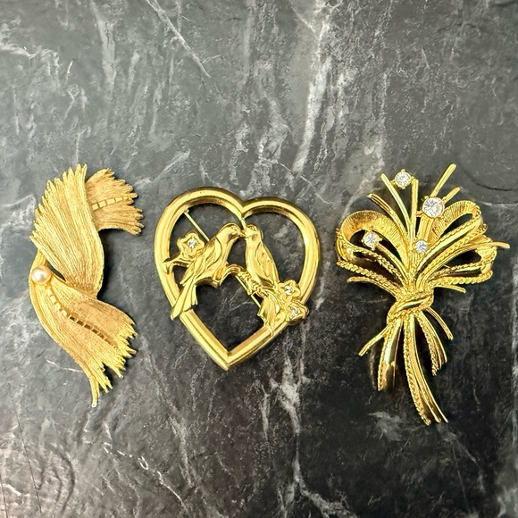 Vintage Brooch Lot (8) - Picture 14 of 16